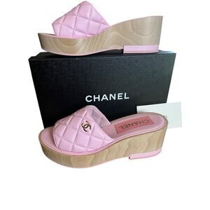 Chanel | Pink Quilted Lambskin Leather Platform Sole CC Logo Size EU 38